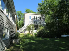 Tree Top Loft in Acadian Forest - Image 2