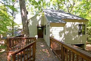 Moonlight Forest Cabin - Image 4