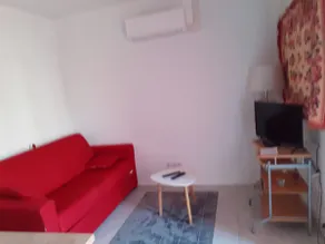 Country house in family compound - Image 4