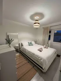 The pearl of Croydon, a garden family flat - Image 3