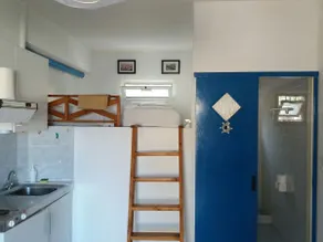 apartment in poros - Image 5