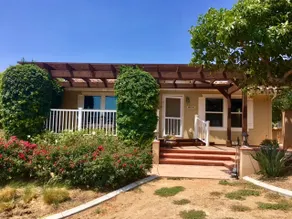 Guesthouse with beautiful views, pool, spa! - Image 3