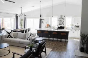 Modern Desert Oasis - Chandler Retreat - Image 2