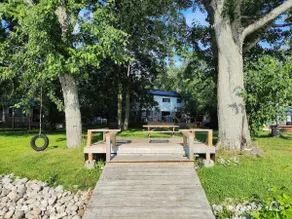 Cottage On The ”O” - Image 2