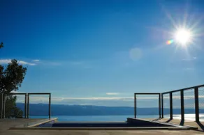 Villa Maranata-5 stars-pool-spa-gym-free parking-privacy - Image 5