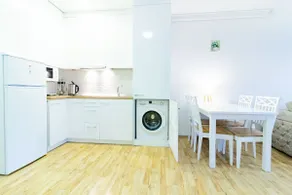 ⥣RESTFUL Apt In City Center By Cohost⥣ - Image 5