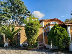 Beautiful house in Tepoztlán with parking - Image 3