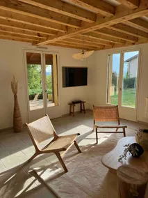 Renovated house, surrounded by nature, not overlooked - Image 3