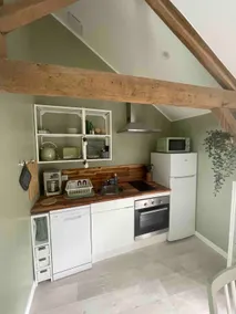 Travel to the heart of Montignac, air-conditioned 2-person apartment - Image 4