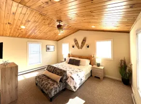 Spacious 5BR Retreat | Near Pico & Killington - Image 5