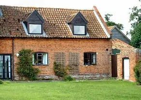Dairy Cottage - Image 2