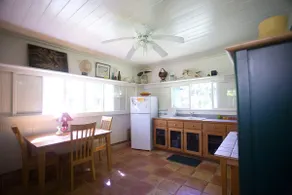 Hanalei Garden Surf Cottage - Image 3