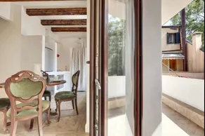 Venice traditional home with terrace - Image 5