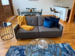 Downtown Lynchburg Loft Getaway - Image 4