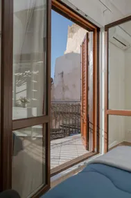Via Goletta Apartment - Image 3