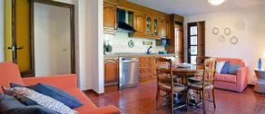 CHARMING FLAT W/BALCONY OLD VILLAGE OF ALBARRACIN - Image 3