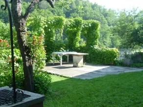 Ancient country house from the 1600s - Image 4