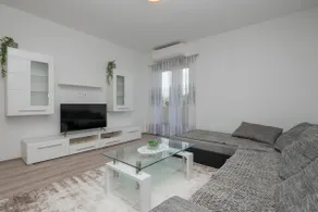 Luxurious Villa Sennia with a private pool - Image 3