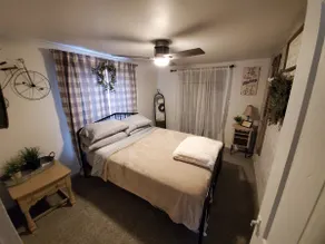 Hotel Whiskey - Image 2