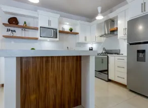 Coral 24 Condominium - Image 3