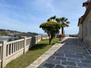 Limens Beach House - Image 4