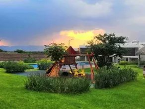 Vacation home. Escape to the eternal spring! - Image 2