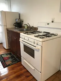 Suite Studio ❤️️ (Free Parking, Elmwood Village!) - Image 5