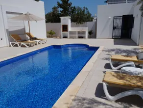 Villa with Private Pool · Absolute Tranquility in Djerba - Image 2