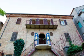 Apartment in a period building - Image 4