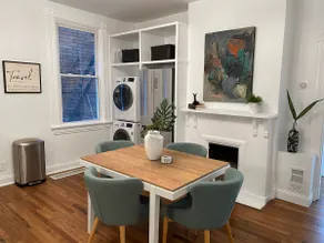 Explore Downtown from Adorable Mount Adams - Image 2