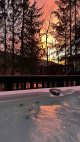 HotTub near Belleayre with free EV charging - Image 3
