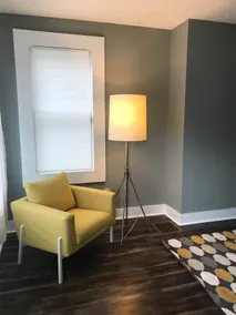 MINIMALIST + MODERN 2BR in trendy PGH enclave - Image 4