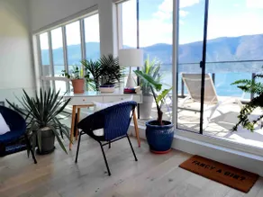 THE NEST A Luxury Lakefront Penthouse Oasis - Image 5