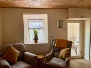 Grandads cottage - Image 3