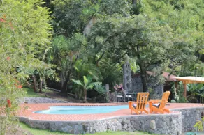 Apartment with Pool on Huge Estate - Image 3
