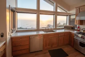 Oceanfront Retreat | Blufftop Views - Image 2