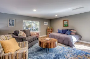 Oceanside Forestway Getaway - Image 5
