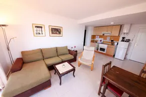 Apartment right on the sea in a small fishing village - Image 3