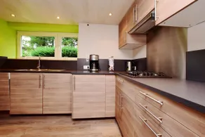 Modern family home with wellness - Image 2