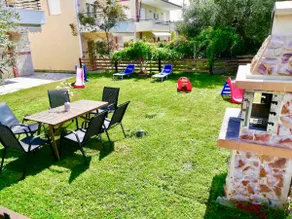 Cozy Villa with Private Yard near the Beach! - Image 4