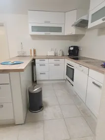 Cozy granny apartment with smart TV - Image 4