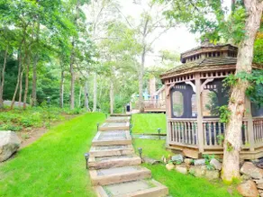 Cape Cod's Best Summer Getaway / Hidden Gem - Image 5