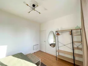 Refurbished luxury apartment - Image 5