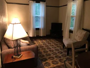 Rustic Farmhouse - Image 2