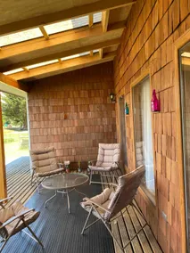 House located on Rilan Peninsula - Image 4