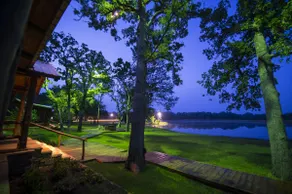 SR Screaming Eagle • Texas Ranch Escape - Image 4
