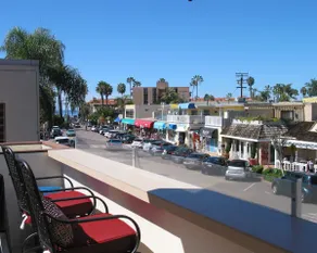 OCEAN BREEZE GETAWAY-PATIO & VIEWS - Image 2