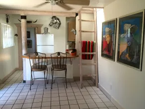 Cozy Hacienda in the Heart of Tempe - Image 4