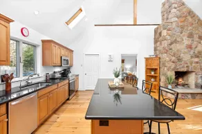 Sag Harbor home away from home - Image 5