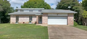 Lovely 3/2 Home-Texas State Tubes/Don's Fish Camp - Image 2
